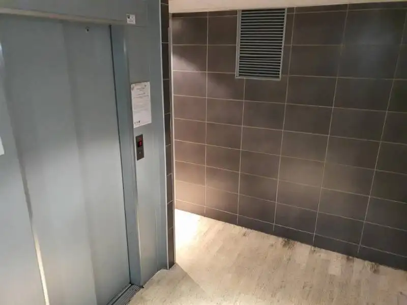 Entreprise de nettoyage pour entretien des parties communes des copropriétés à Marseille 13015 dans les Bouches-du-Rhône
