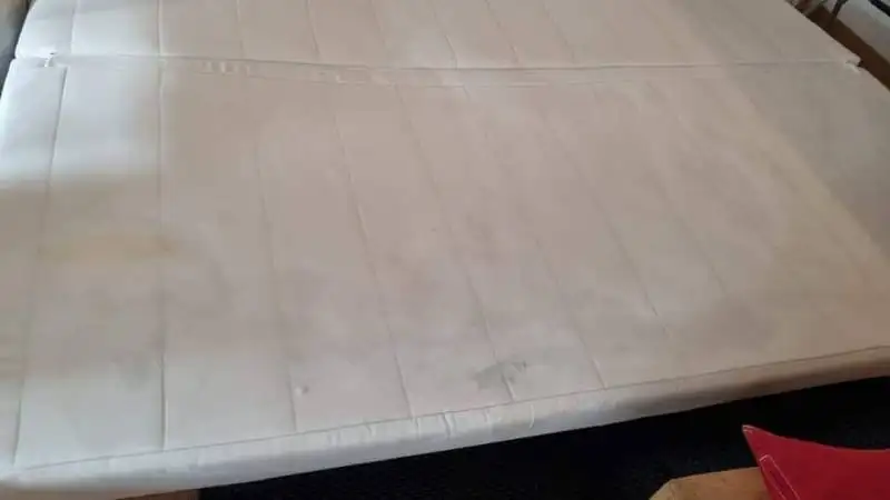Entreprise de nettoyage pour le nettoyage et l'assainissement des matelas, fauteuils, canapés, tapis à Marseille 13016 dans les bouches du rhone